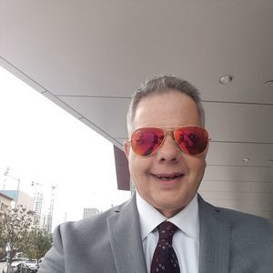 Meet your Posher, Corey